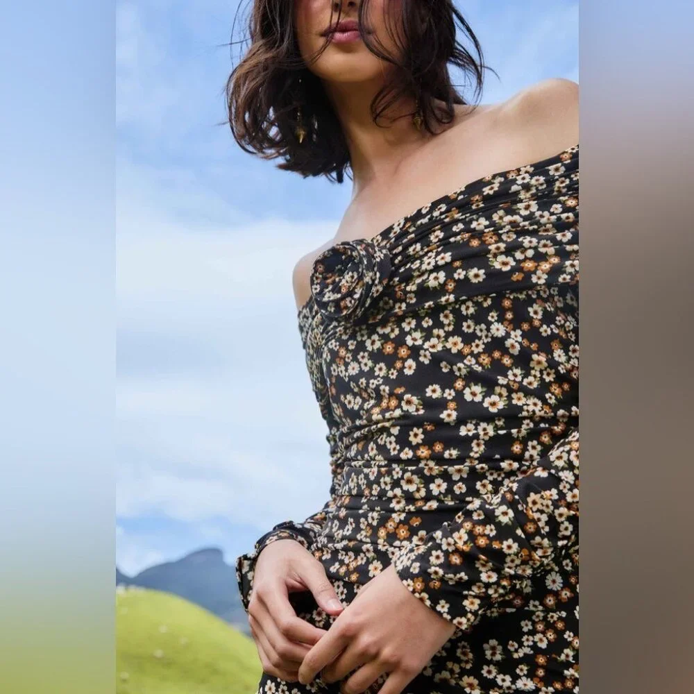 Farm Rio: Black Tiny Flowers Long SleeveMaxi Dress - Picture 8 of 15